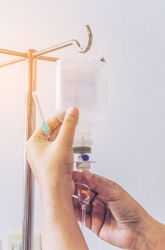 Suero intravenoso — Bienestar clínico FLÜO